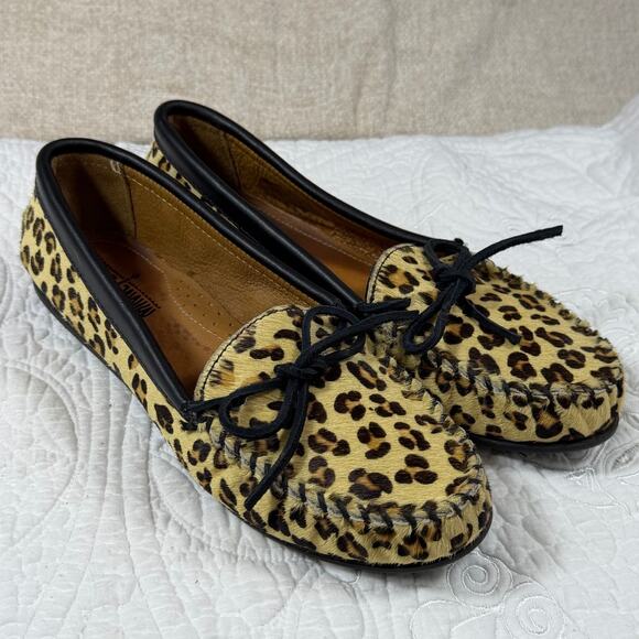 Minnetonka Shoes - Minnetonka Womens 8.5 Brown Tan Leopard Cow Hair Leather Lined Loafer Shoes Flat